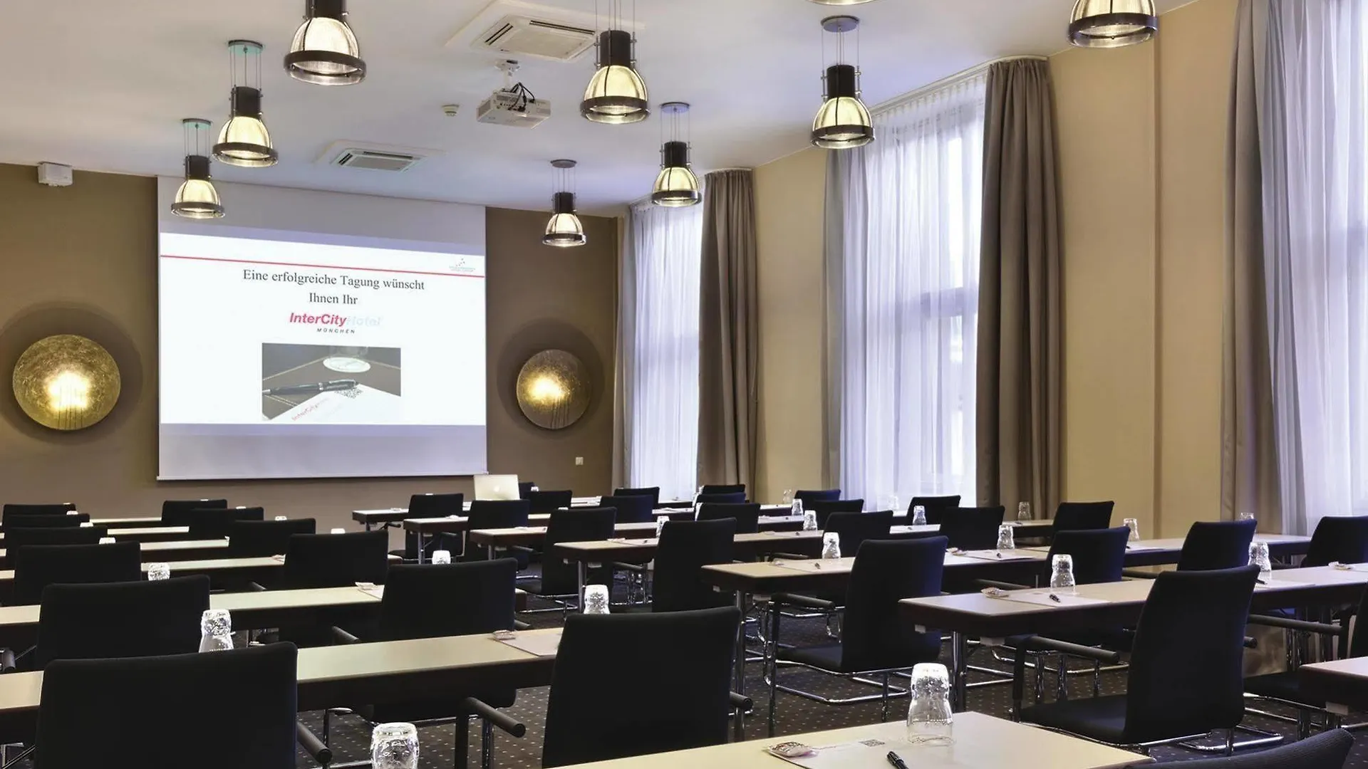 Intercityhotel Muenchen 4*, Μόναχο Γερμανία
