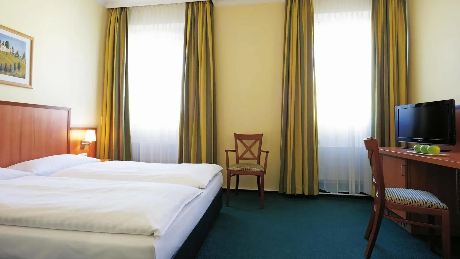 **** Hotel Intercityhotel Muenchen Germany