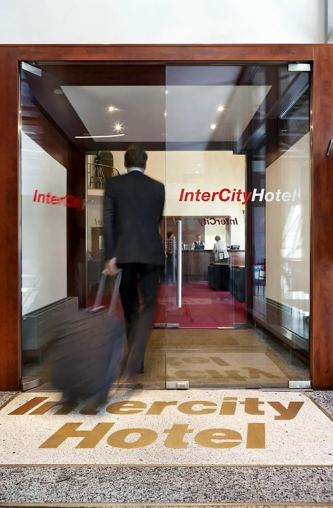 Intercityhotel Muenchen 4*, Munich